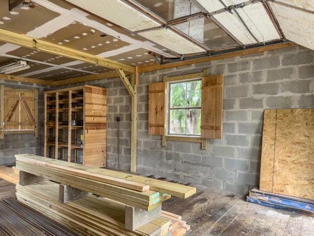 300 Mill Street Property Photo 15