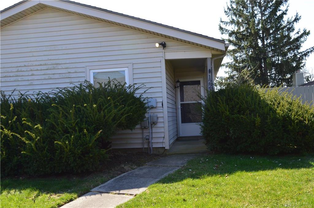 1221 Robbins Run Court Property Photo 1