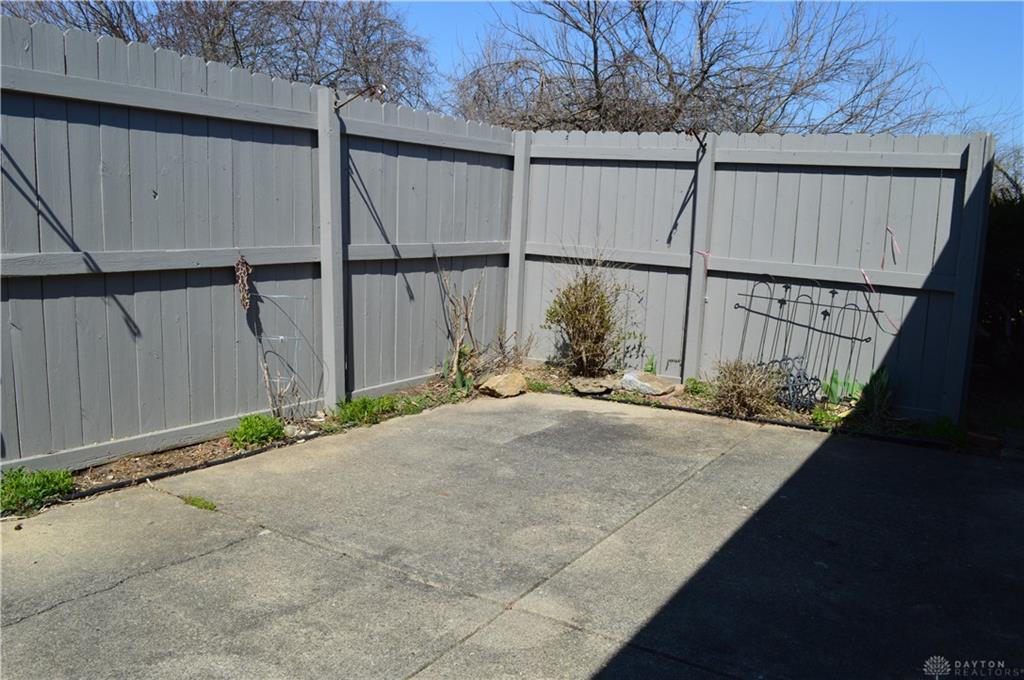 1221 Robbins Run Court Property Photo 18