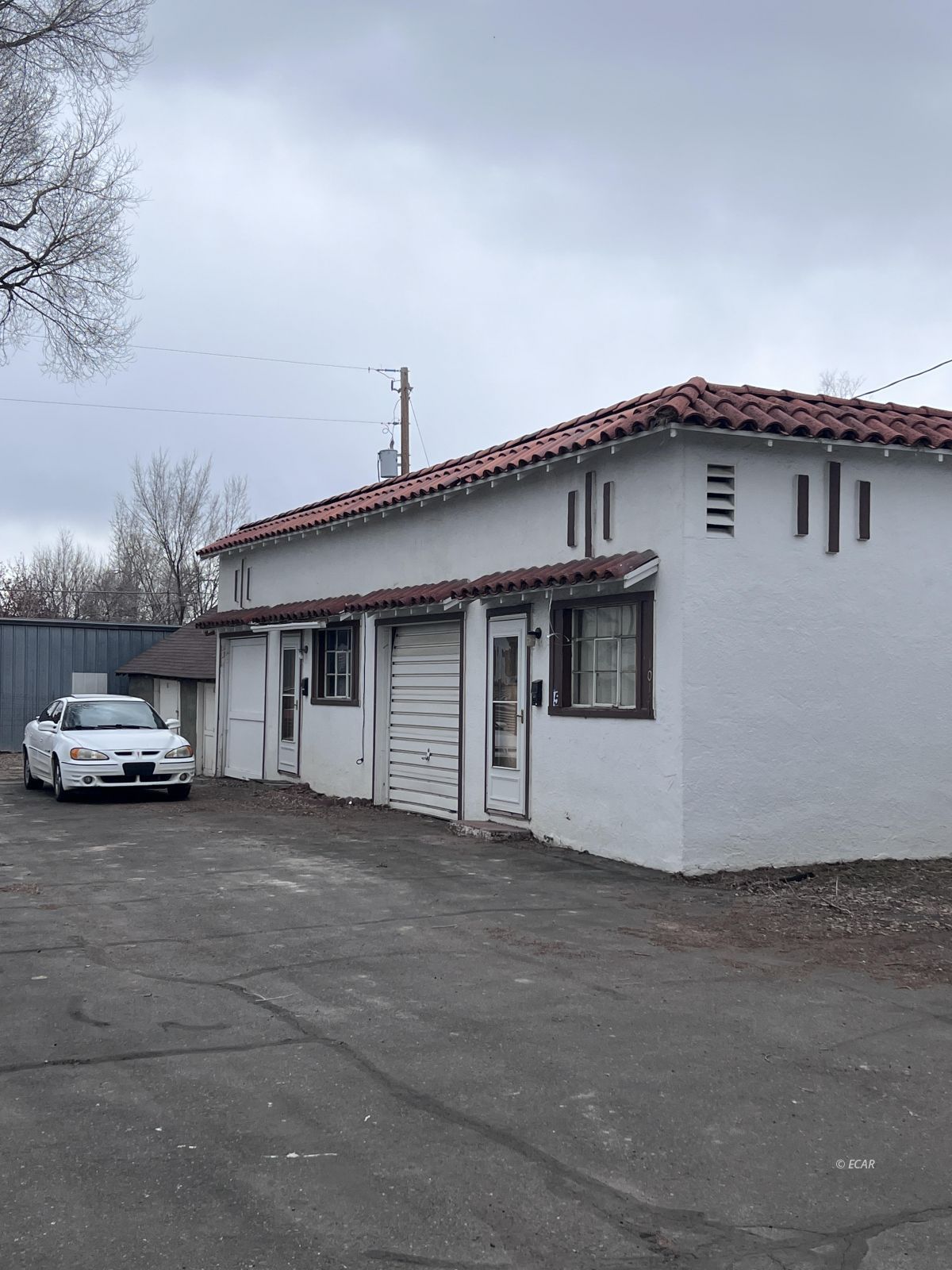 1014 College Avenue