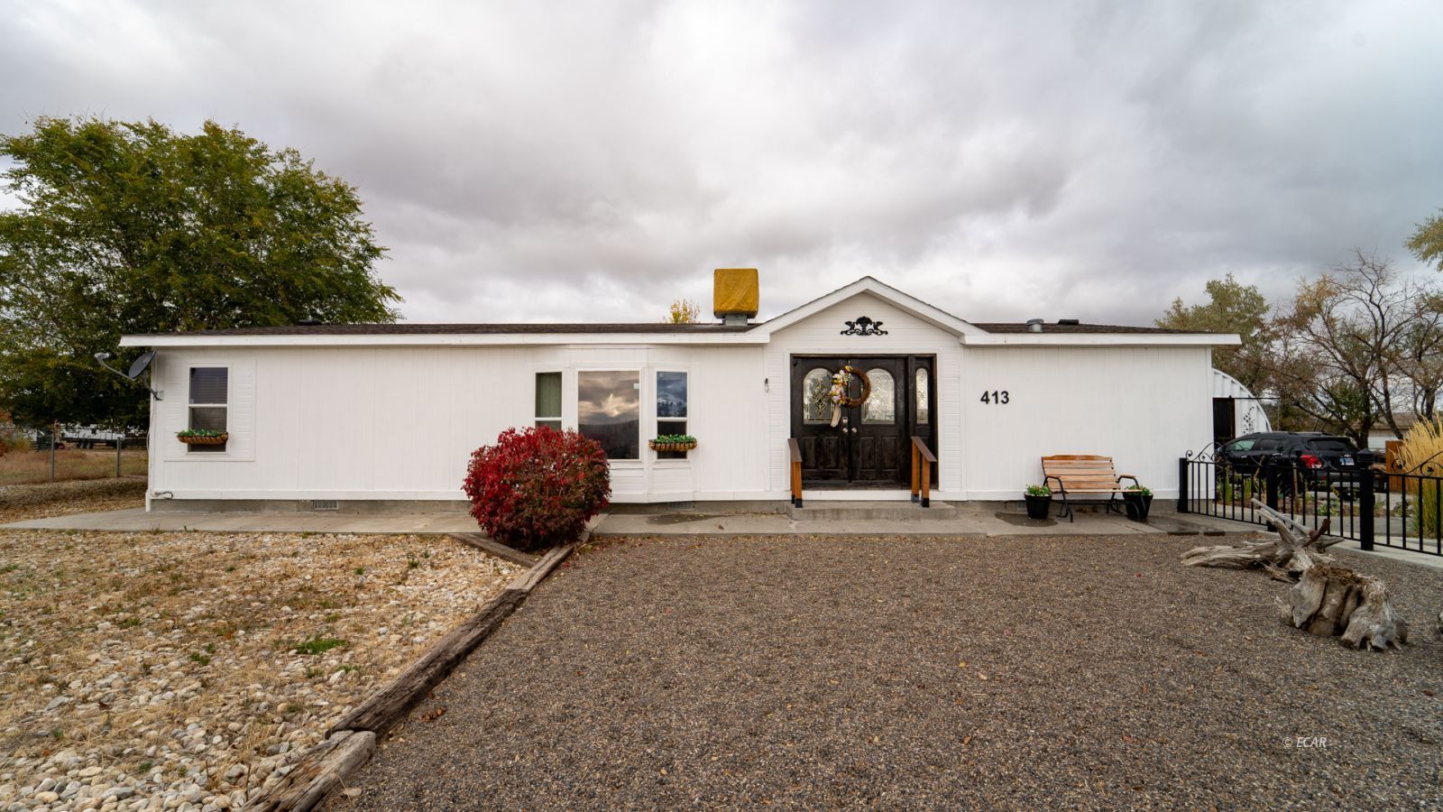 413 Westcliff Drive Property Photo 1