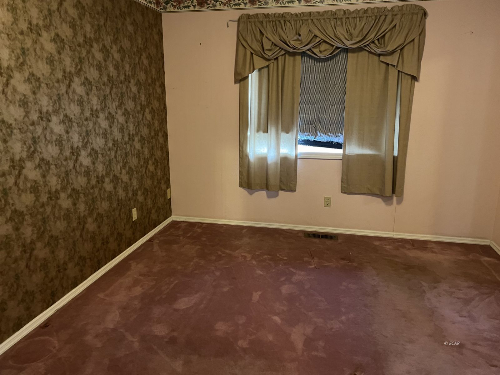 1877 Ruby View Drive Property Photo 9