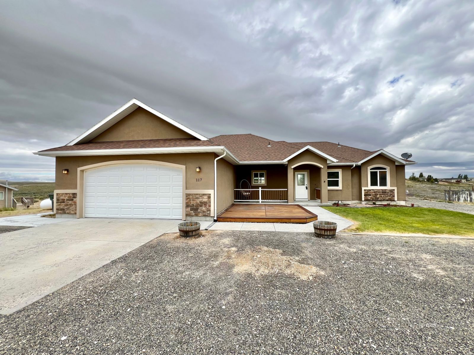 117 Glenvista Drive Property Photo 1