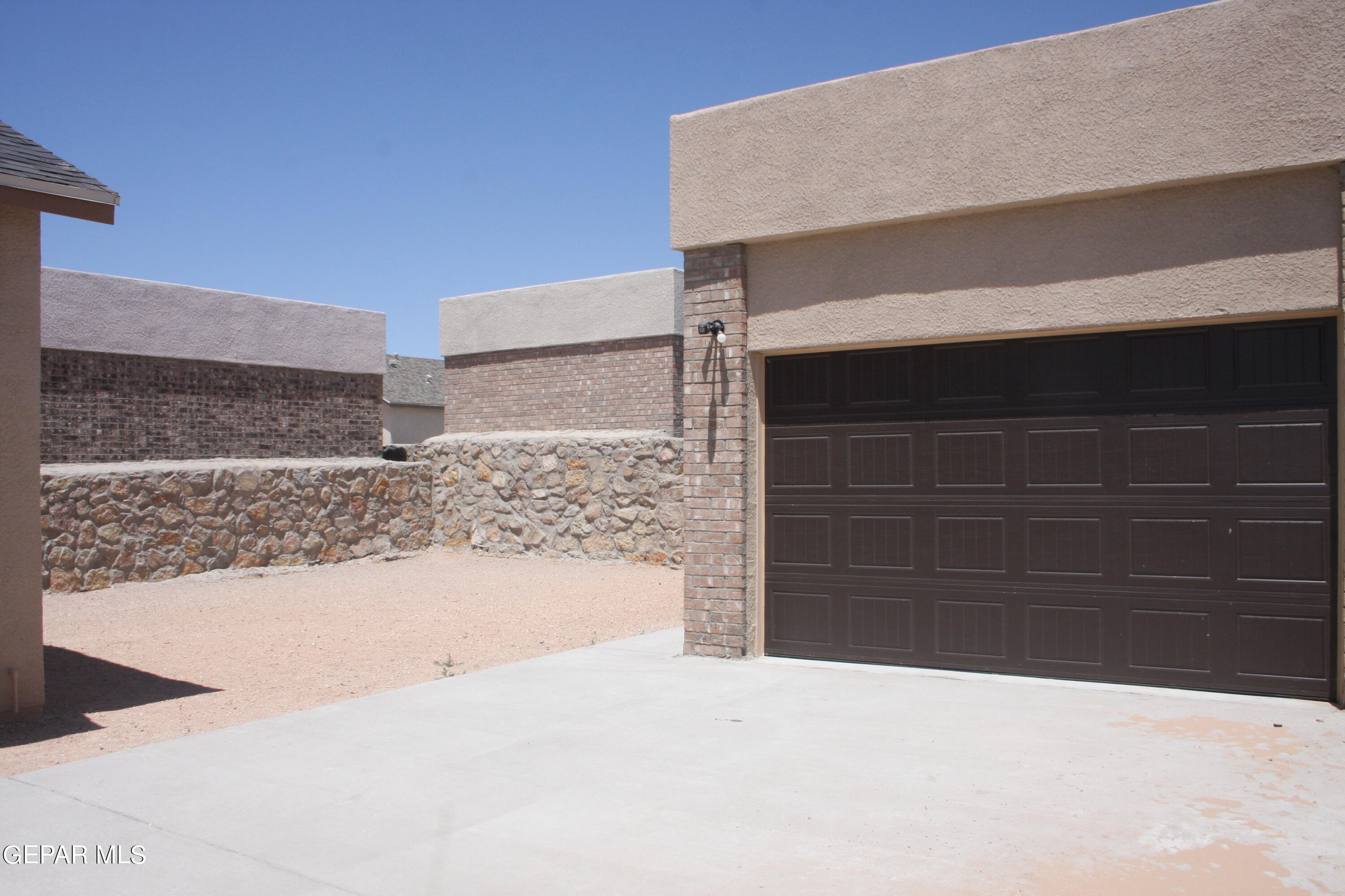 14316 Bill Lazor Parkway Property Photo 2