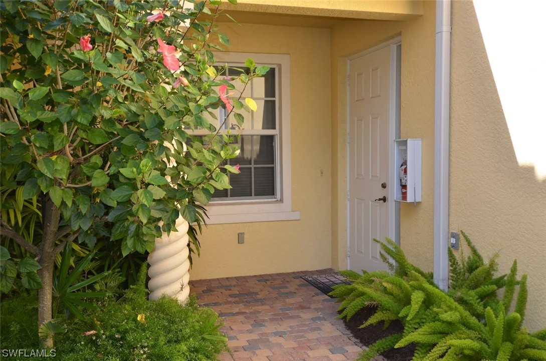 10121 Bellavista Cir 702 Property Photo 5