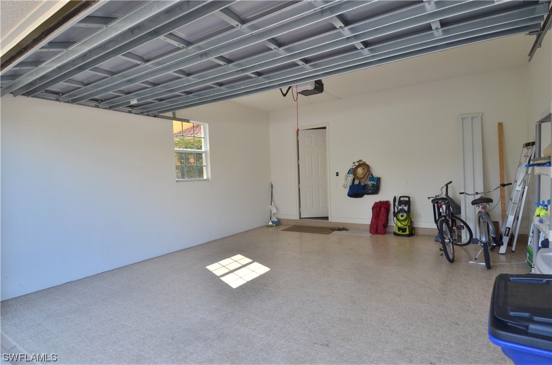 10121 Bellavista Cir 702 Property Photo 20