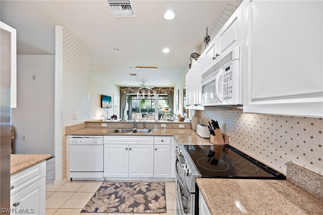 7930 Mahogany Run Ln 824 Property Photo 4
