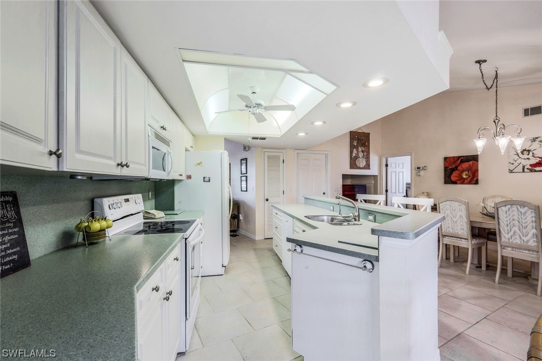 9822 Red Reef Ct Property Photo 14