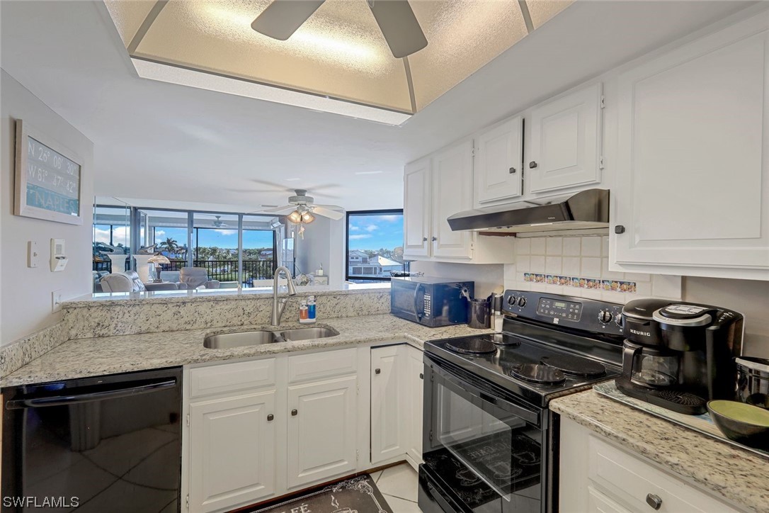10562 Gulf Shore Dr 402 Property Photo 12