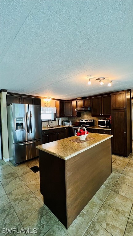 27493 Pauline Dr Property Photo 2