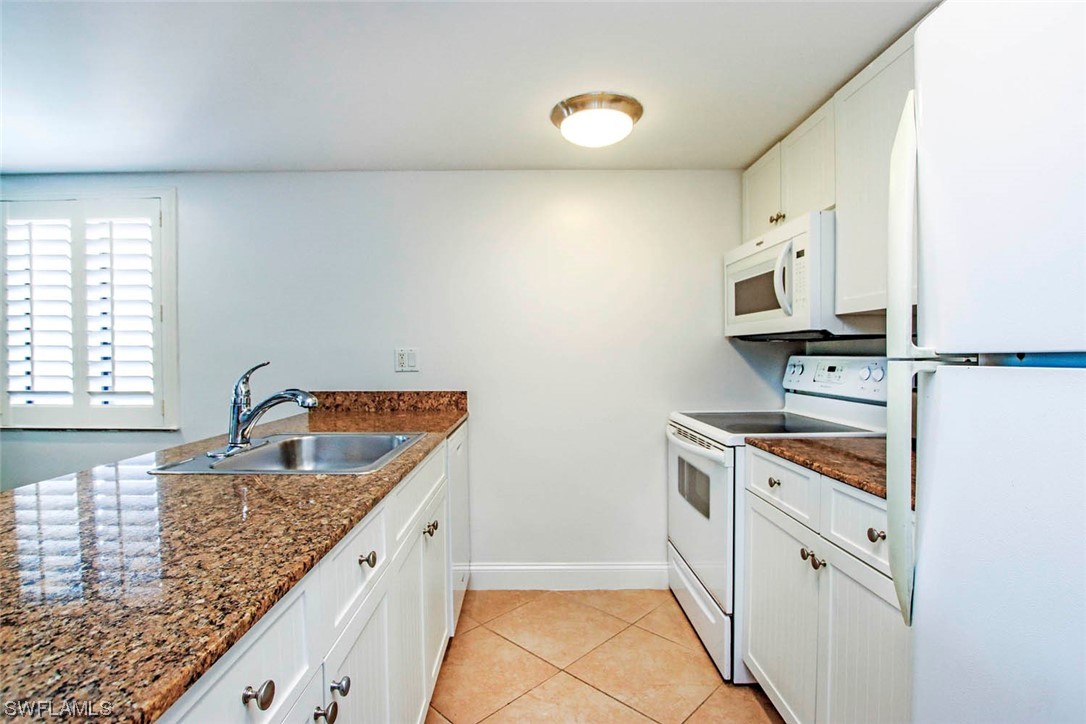 3134 Tennis Villas Property Photo 6