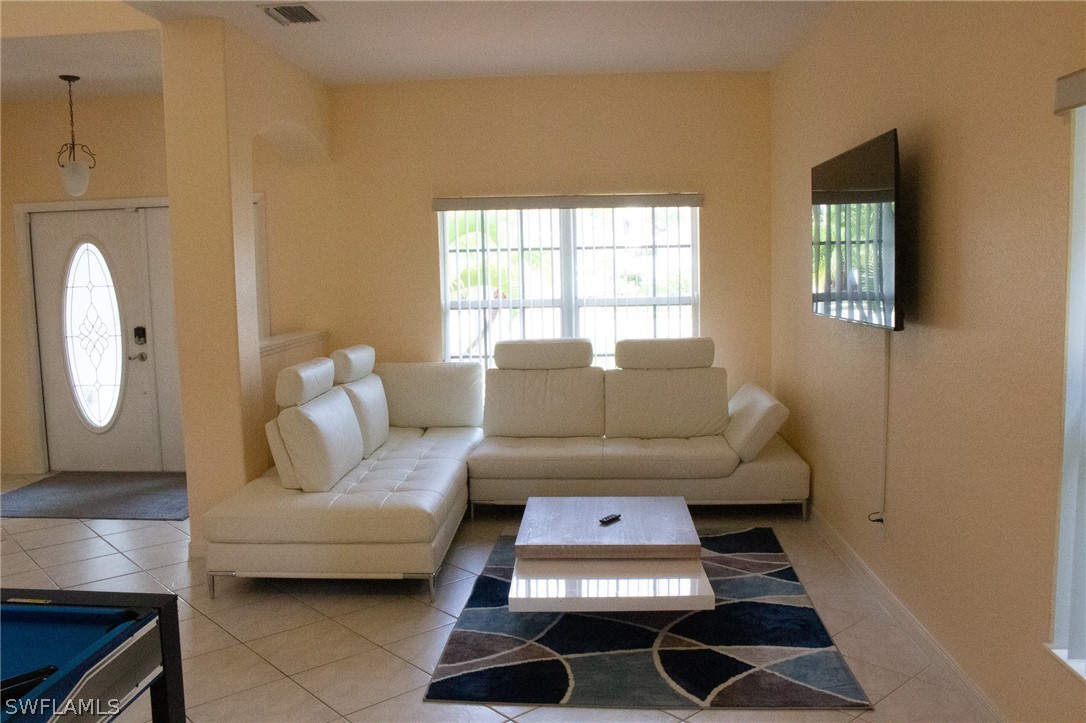 8285 Silver Birch Way Property Photo 10