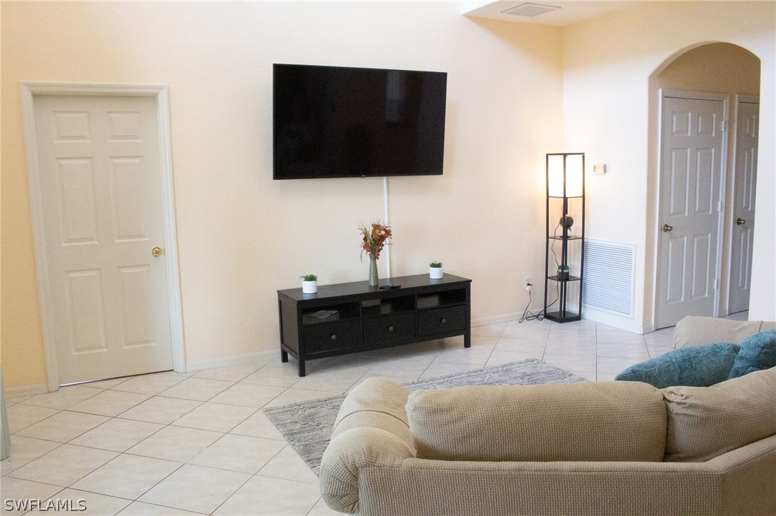 8285 Silver Birch Way Property Photo 16