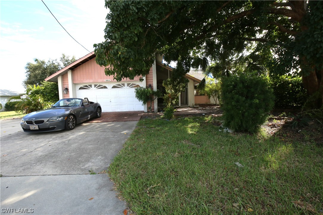 504 Cape Coral Pkwy W Property Photo 1