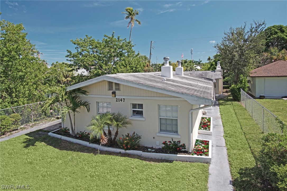 2147 Washington Ave Property Photo 1