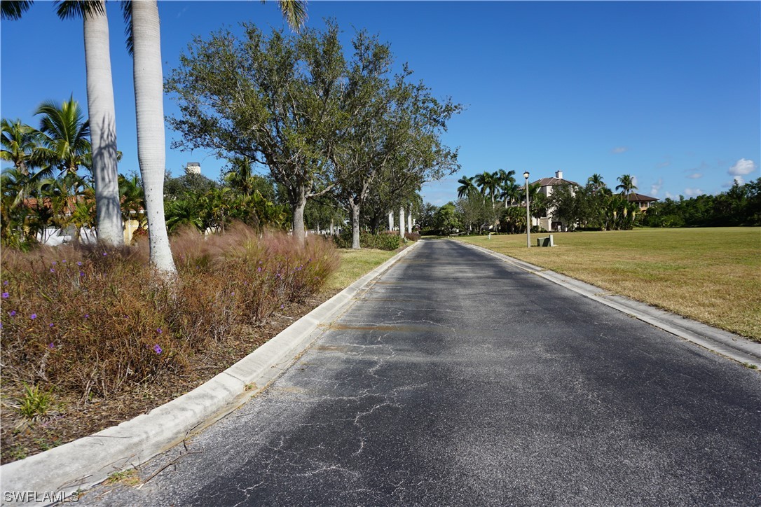 4661 Grassy Point Blvd Property Photo 8