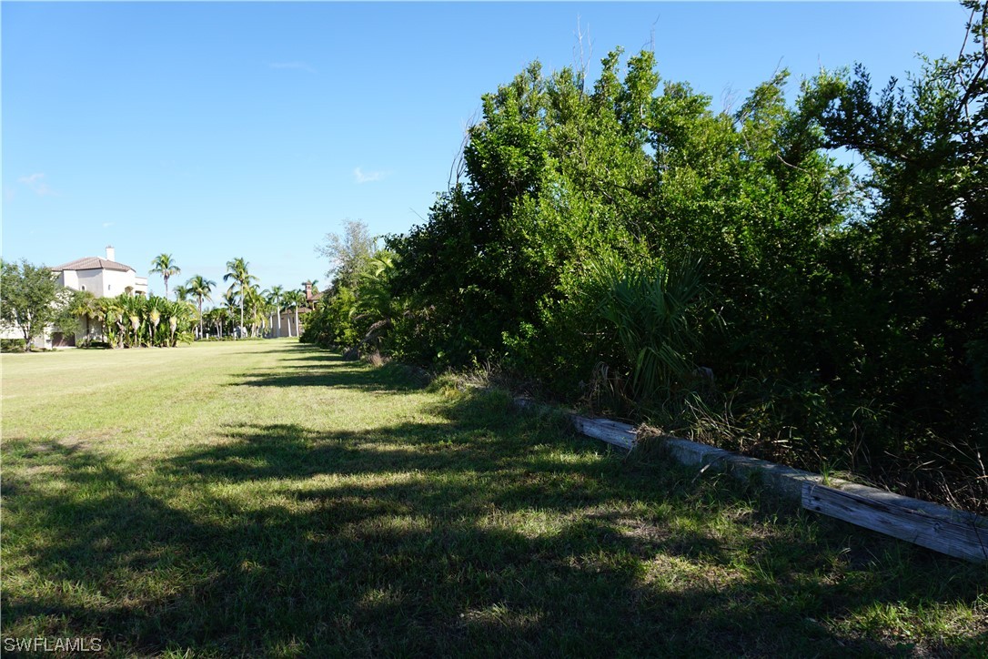 4661 Grassy Point Blvd Property Photo 13