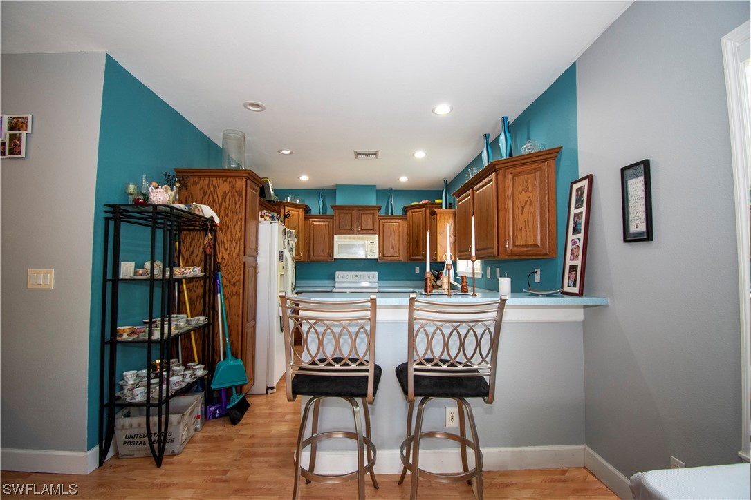 1227 Mangrove Ln Property Photo 13