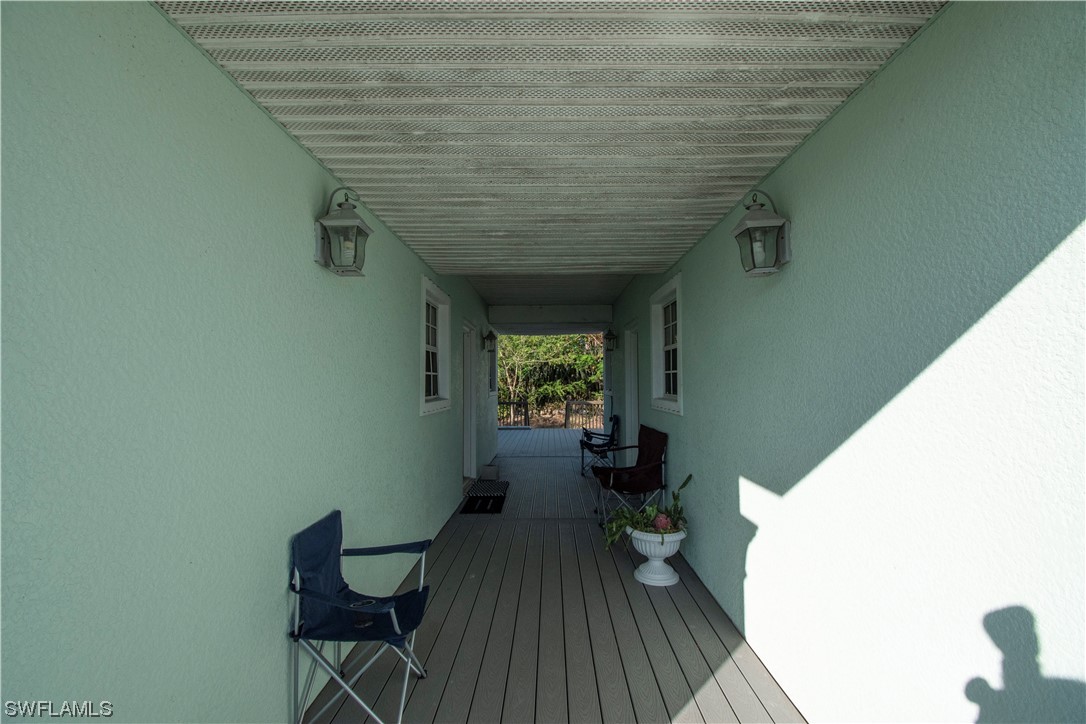 1227 Mangrove Ln Property Photo 29