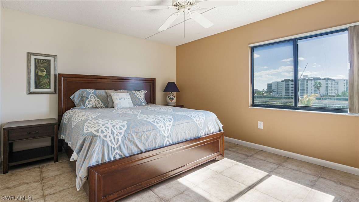 6672 Estero Blvd A409 Property Photo 14