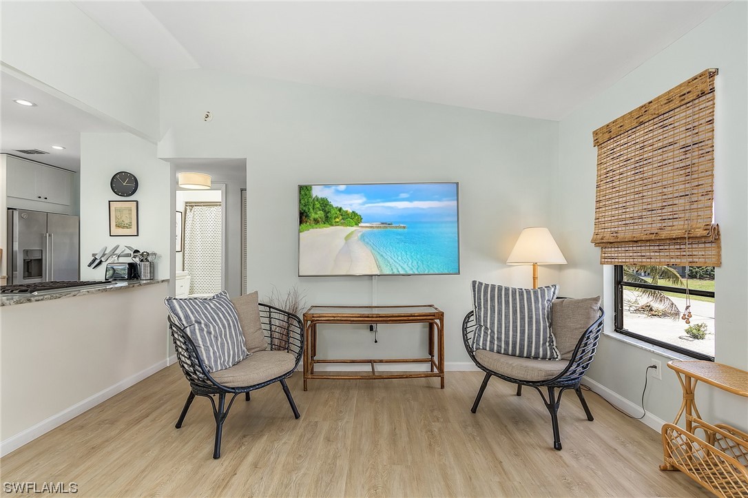 7924 Della Bitta Ln Property Photo 7