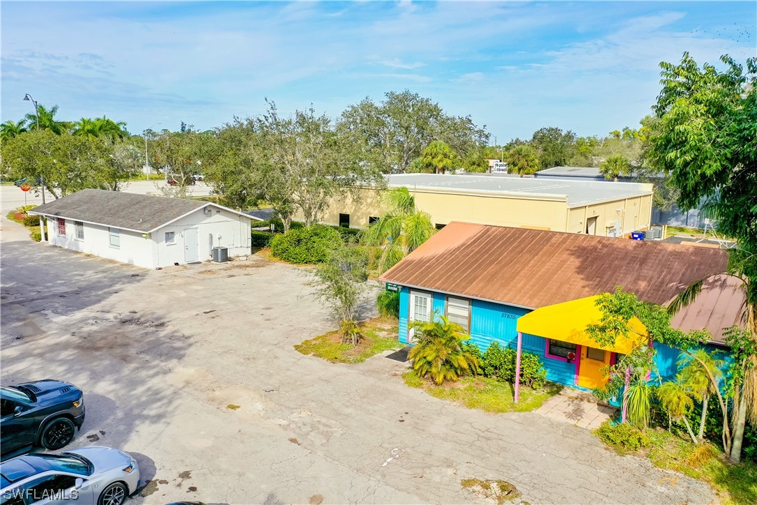 27831-835 Tamiami Trl Property Photo 7