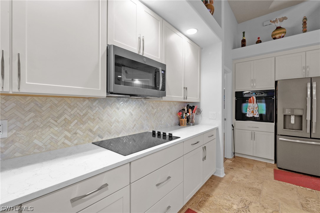 15960 Chance Way Property Photo 10