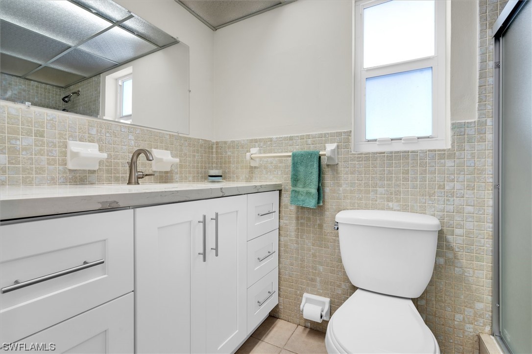 100 Iroquois Dr 8 Property Photo 23