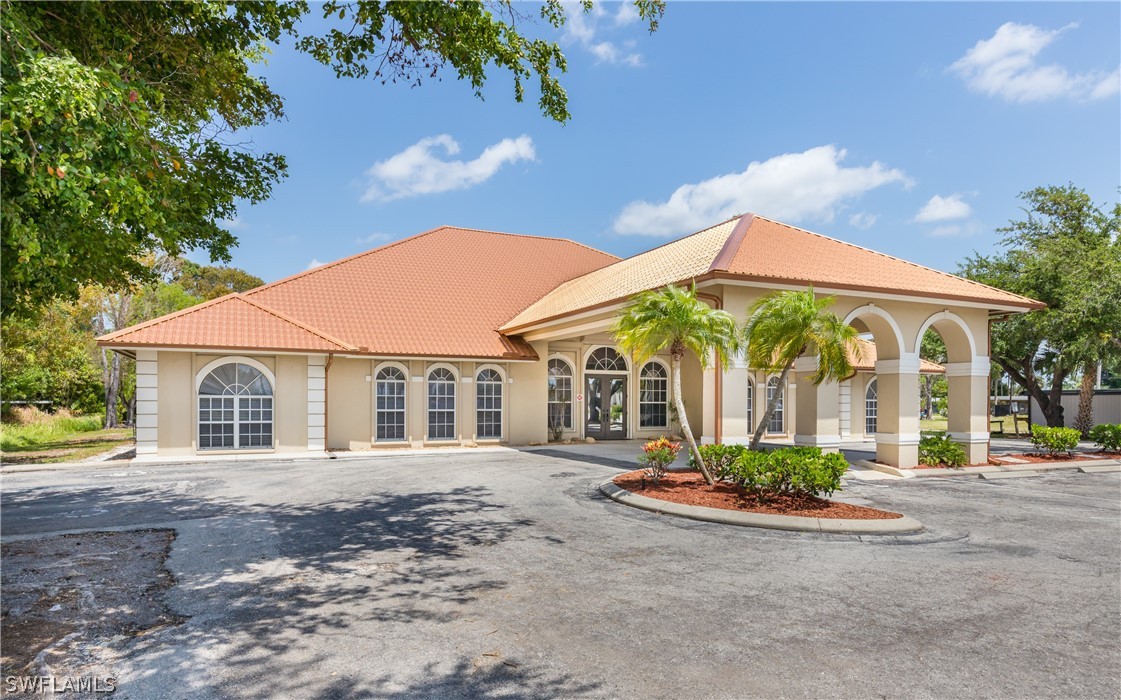 150 Pondella Rd Property Photo 2