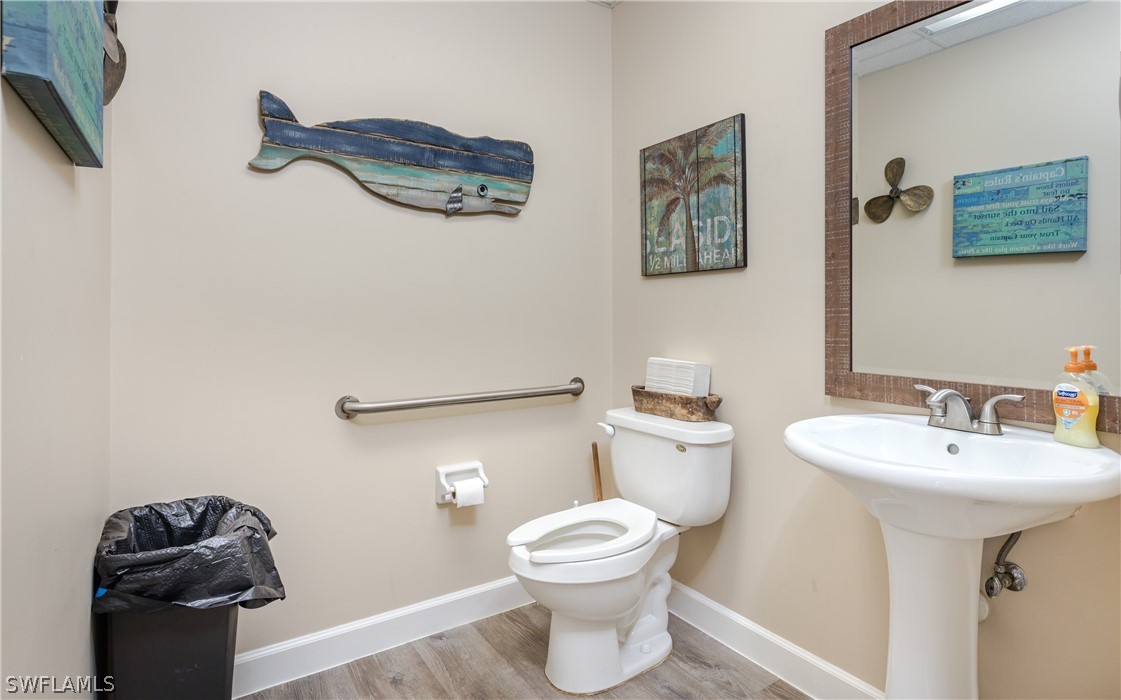 150 Pondella Rd Property Photo 10