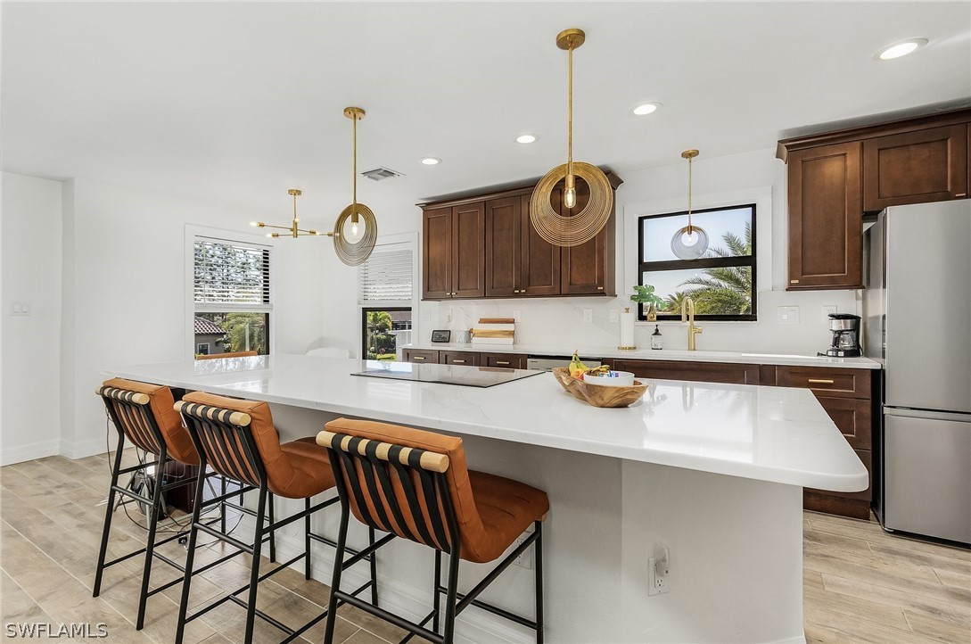 13124 Golden Palms Cir Property Photo 10
