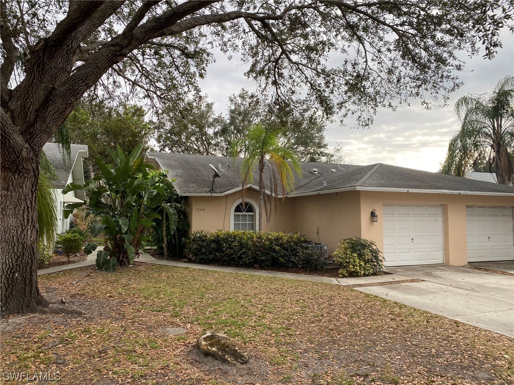 12349 Londonderry Ln Property Photo 1