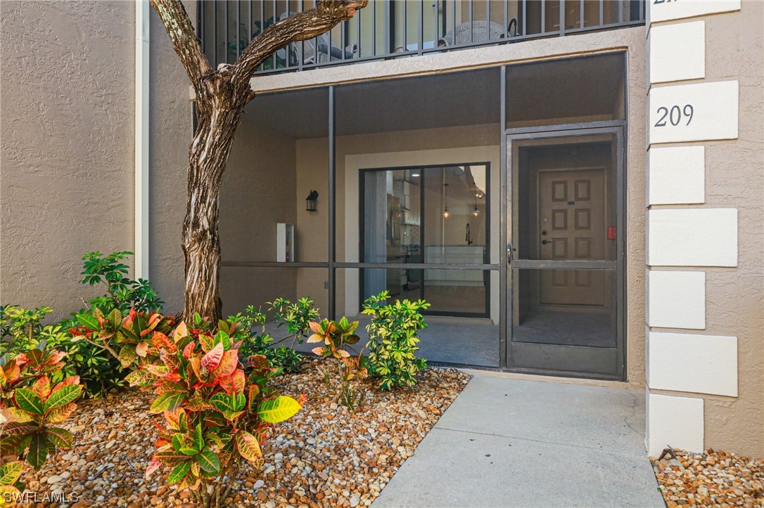 16200 Kelly Cove Dr 209 Property Photo 3