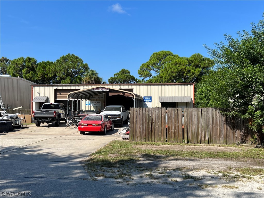 2012 Guava Dr Property Photo 5