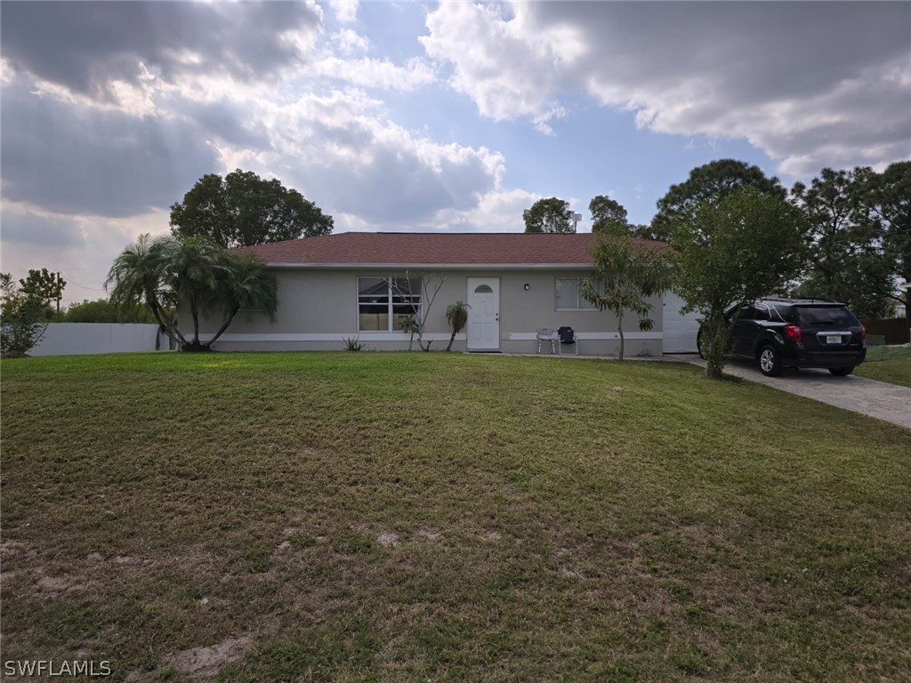 909 Sally Ave N Property Photo 1