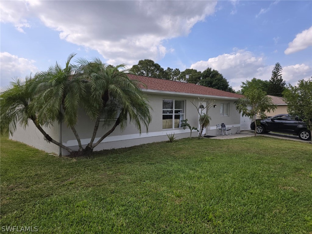 909 Sally Ave N Property Photo 2