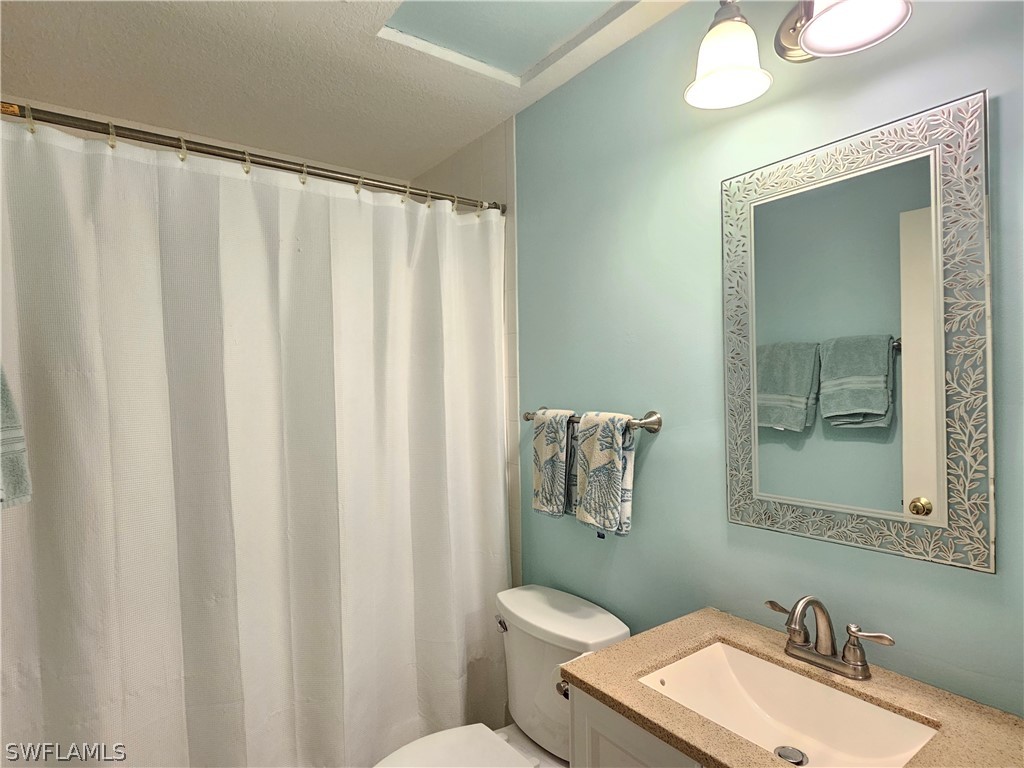 818 Tanbark Dr 102 Property Photo 17