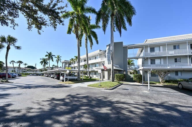 215 Cypress Way E C2 Property Photo 1