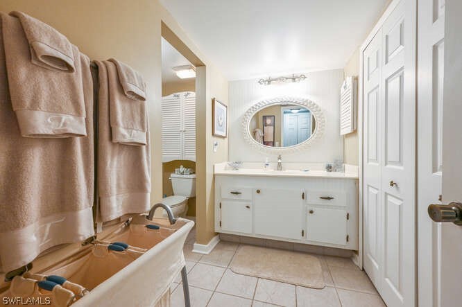 215 Cypress Way E C2 Property Photo 10