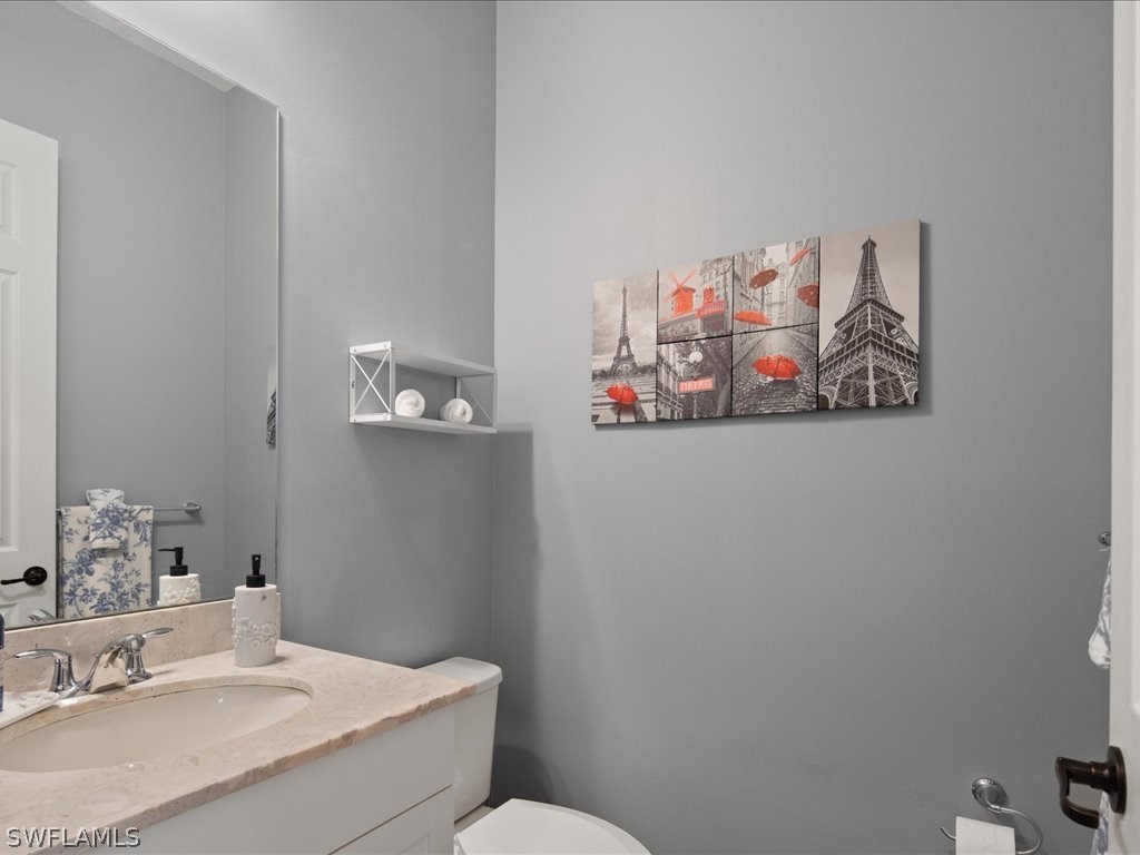 8812 Madrid Cir Property Photo 31