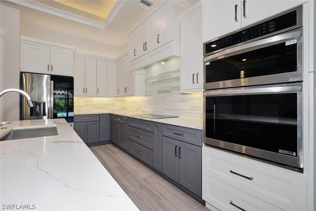 5513 Merlyn Ln Property Photo 14