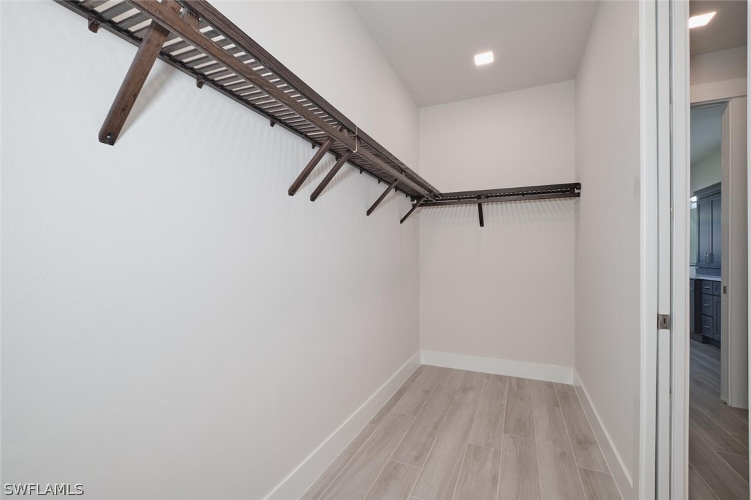 5513 Merlyn Ln Property Photo 29