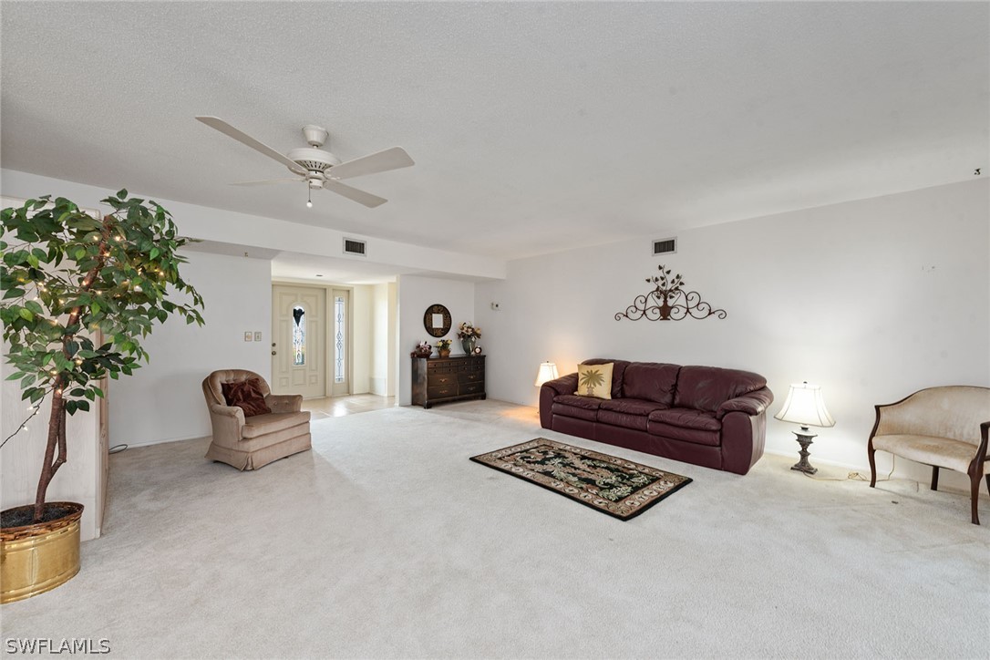 2193 Beacon Dr Property Photo 5