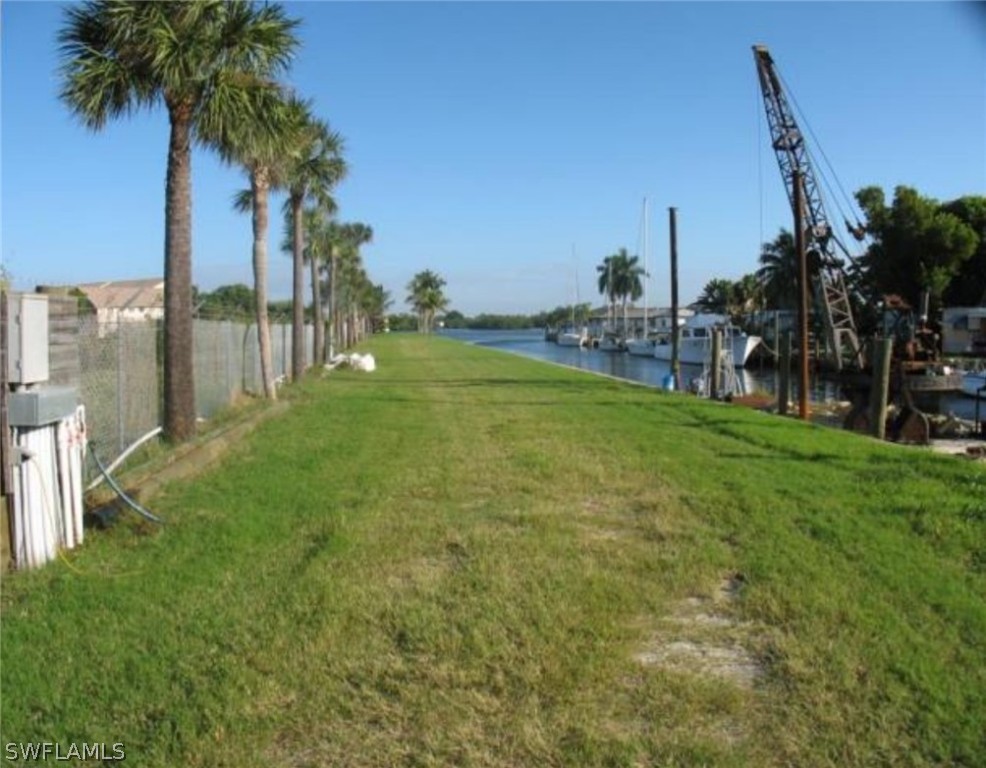 19150 Sea Side Dr Property Photo 2