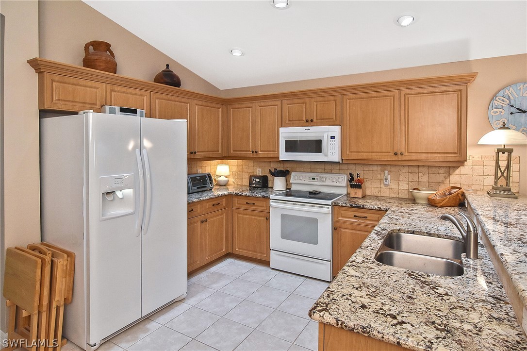 11240 Boardwalk Pl Property Photo 7