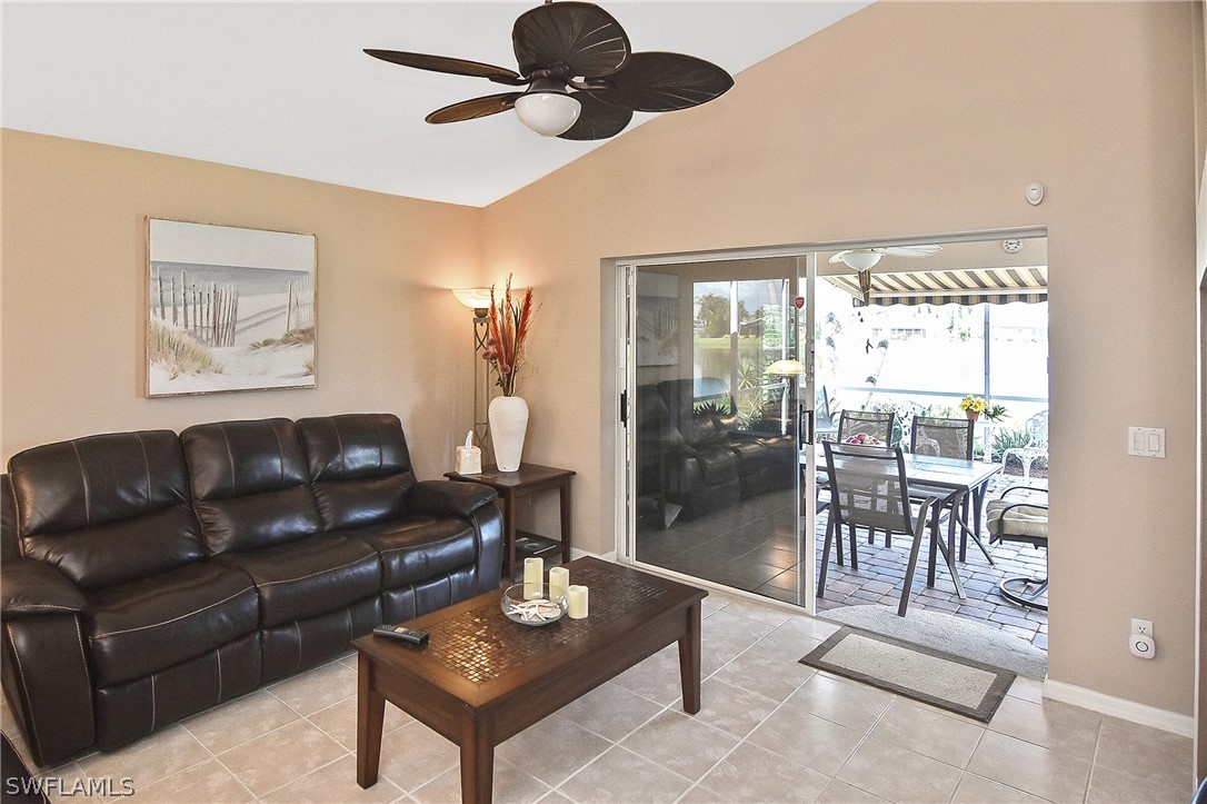 11240 Boardwalk Pl Property Photo 14