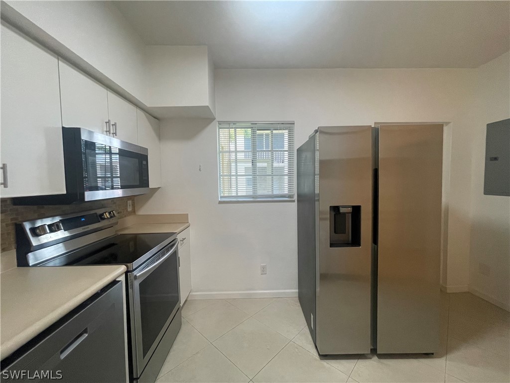 8416 Bernwood Cove Loop 1611 Property Photo 41