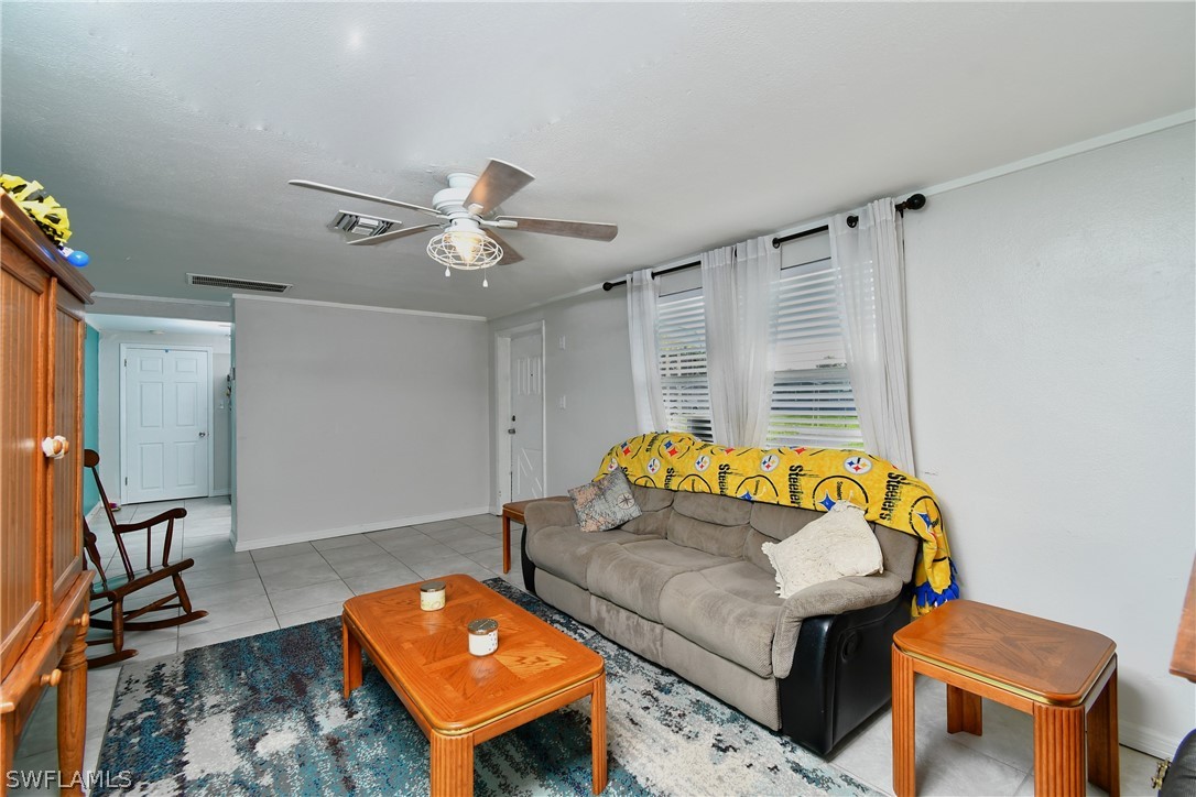 1235 Joerin Ave Property Photo 3