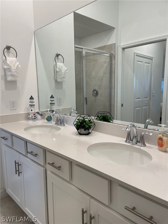 5427 Double Eagle Cir #2823 Property Photo 15