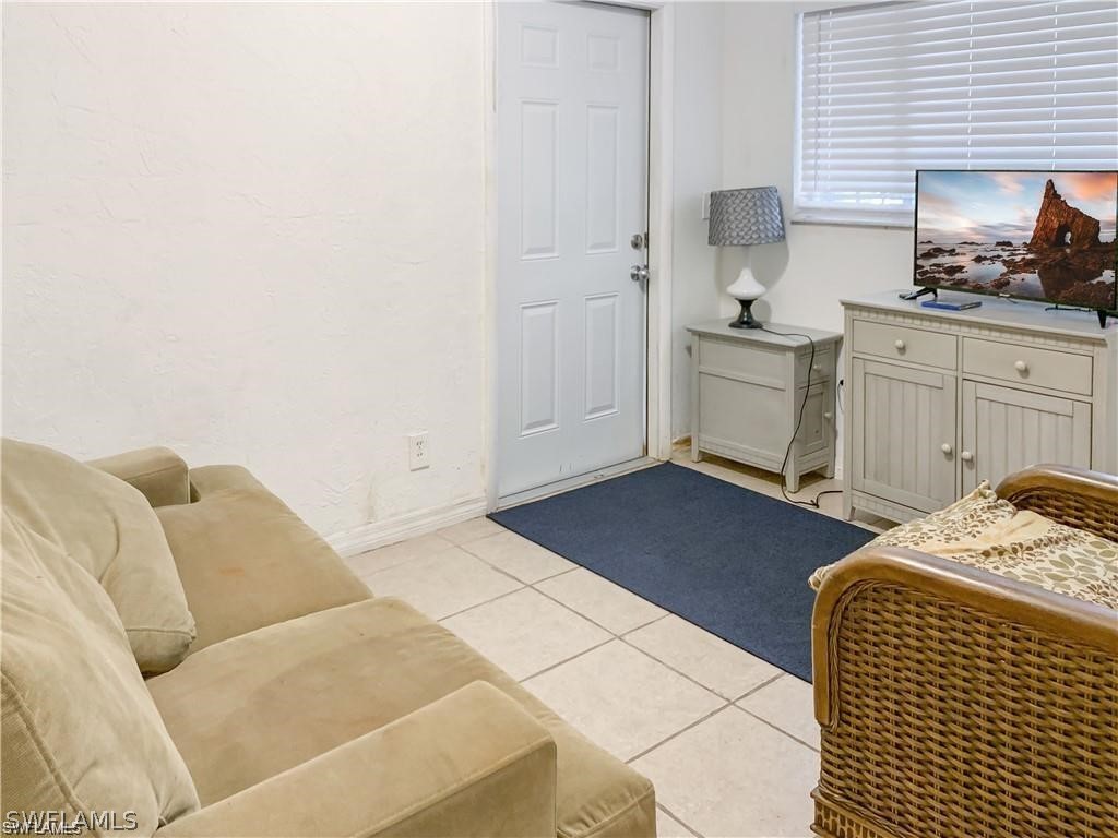 2748 Orange St Property Photo 7